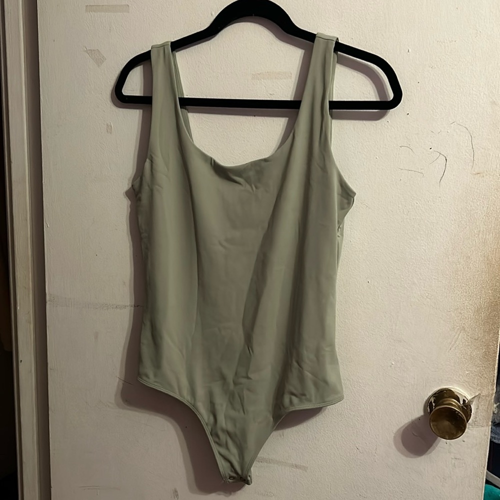 Express bodysuit